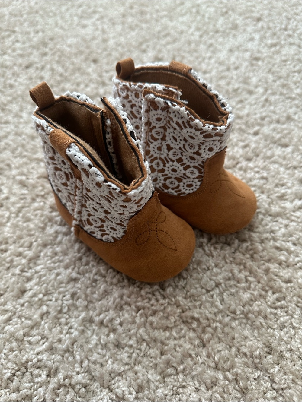 Baby soft cowboy boots with lace
